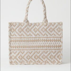 H&M Jacquard-weave Tote - rare find!